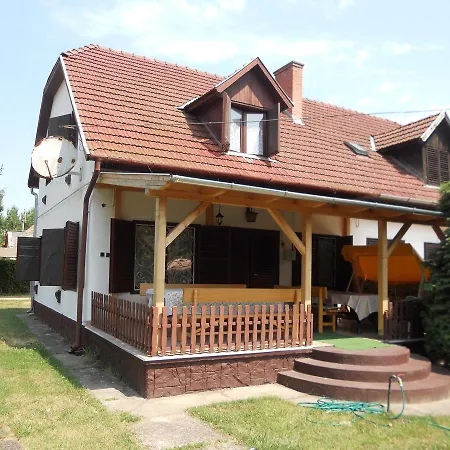 Balaton 33